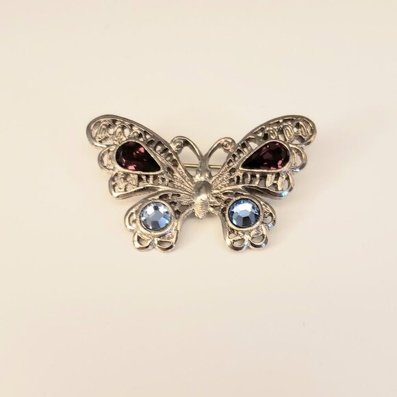 Vintage Filigree Wing Butterfly Brooch Pin Faux Gems Blue Purple Silvertone - Picture 1 of 3